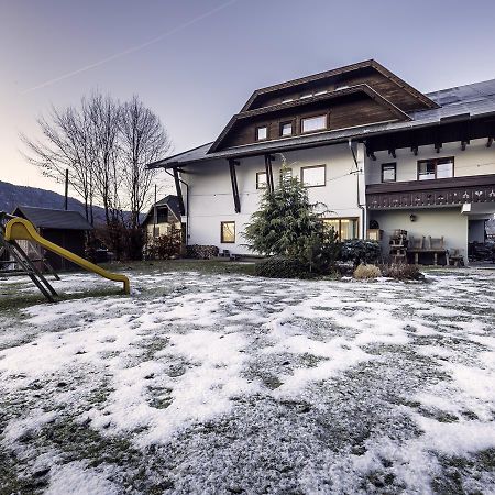 Ai Landhotel Bier Peter Bodensdorf Exteriör bild